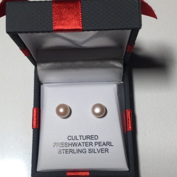 Cultured Freshwater Pearl Sterling Silver 8-9MM Earrings - Picture 1 of 5